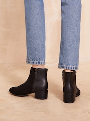 Friends Like These Zip Low Heel Ankle Faux Leather and Suede Boots - Slika 4 iz 5