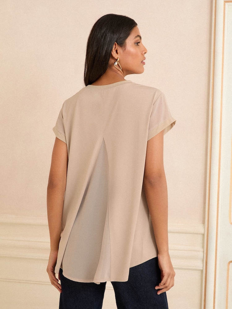 Love & Roses Champagne Gold Chiffon Panel Print Satin Front Jersey Back Crew Neck Top - Image 2 of 4 Love & Roses Champagne Gold Chiffon Panel Print Satin Front Jersey Back Crew Neck Top - Image 2 of 4