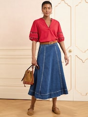 Love & Roses Red Heart Lace Insert V-Neck Jersey T-Shirt - Image 3 of 4