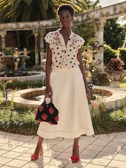 Love & Roses Monochrome Spot Petite Print Flutter Sleeve Printed V-Neck Blouse - Image 3 of 4