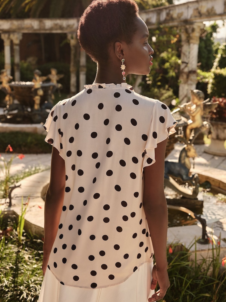 Love & Roses Monochrome Spot Petite Print Flutter Sleeve Printed V-Neck Blouse - Image 4 of 4