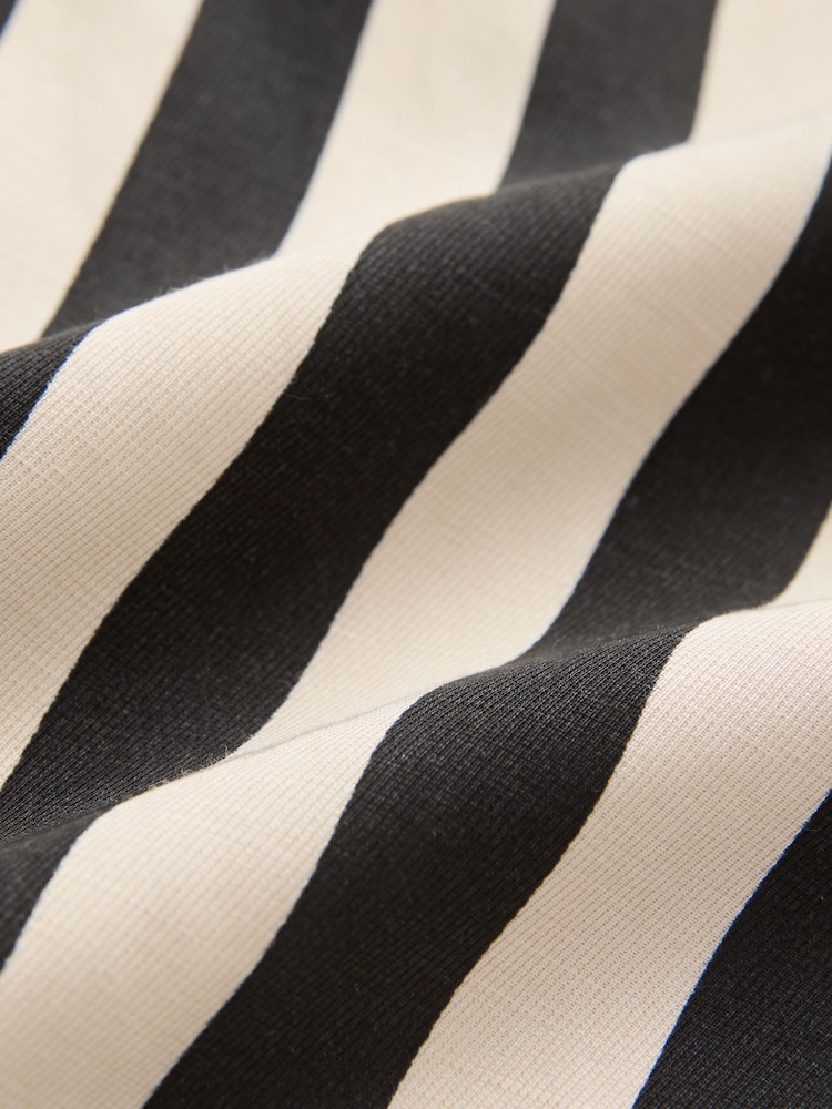 Black/White Stripe Column Skirt - Image 8 of 8