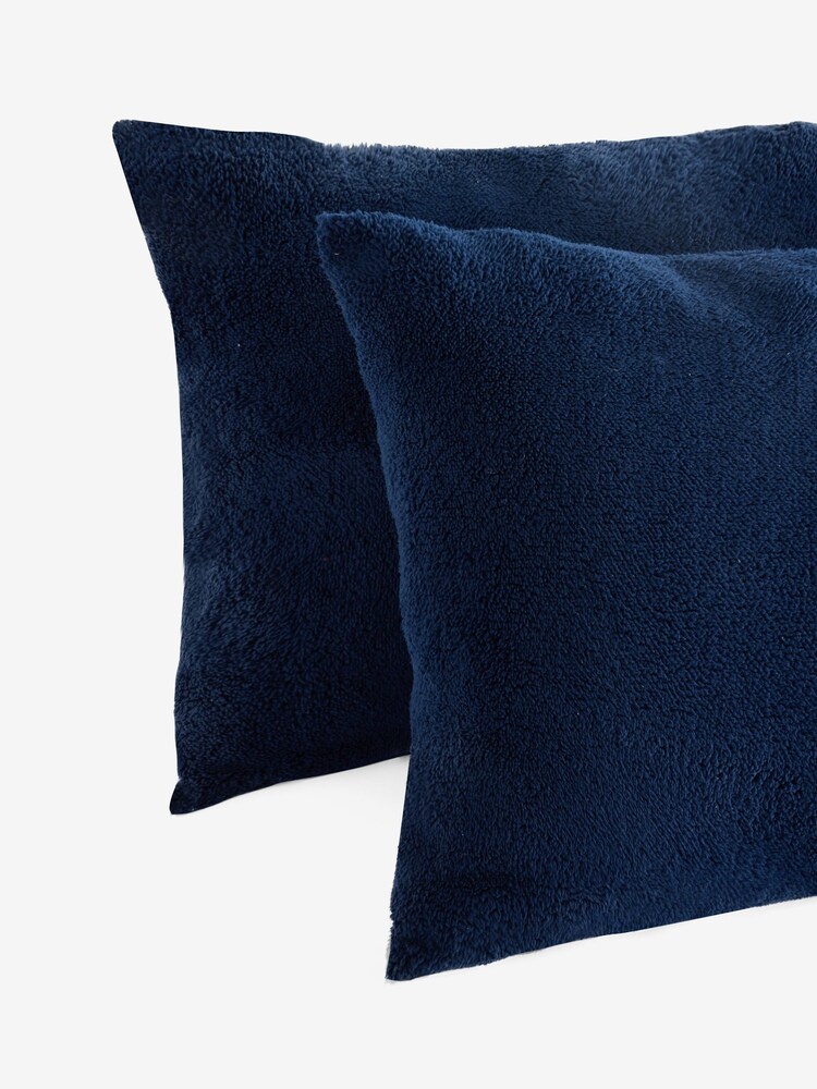 Set of 2 Navy Blue Teddy Fleece Pillowcases - Image 2 of 2