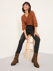 FatFace Shenley Washed Black Slim Jeans - Image 4 of 8