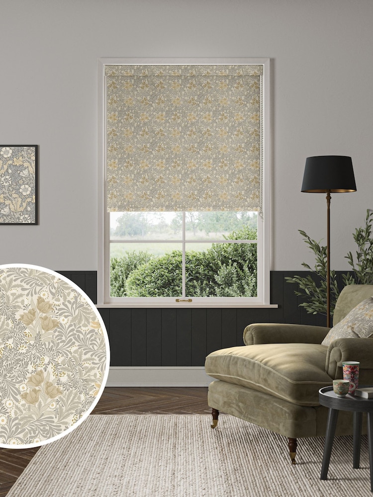 William Morris At Home Barley Natural Bower Made to Measure Roller Blind - Image 1 of 6