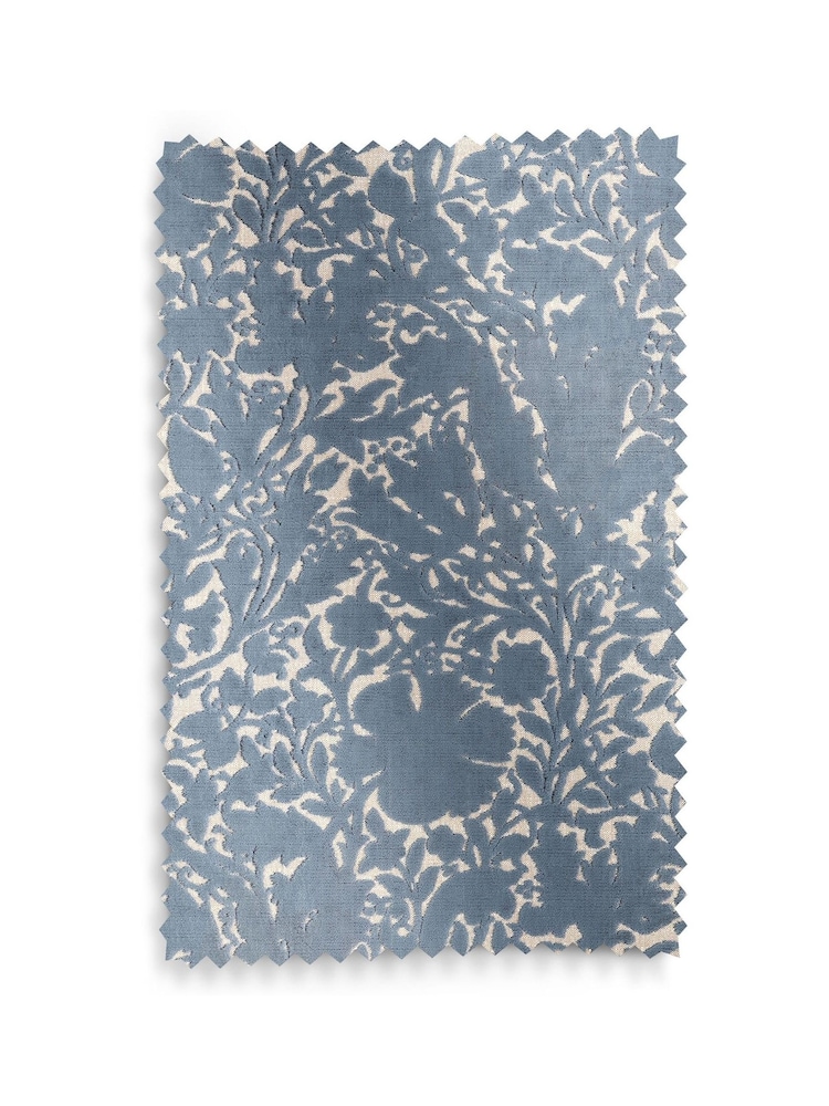 William Morris At Home Indigo Blue Compton Silhouette Velvet Made to Measure Roman Blind - Image 6 of 6