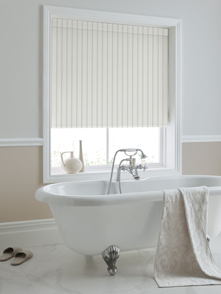 Laura Ashley Natural Farnworth Made to Measure Roller Blind - Image 2 of 6