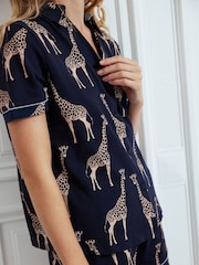 أزرق - Chelsea Peers Cotton Giraffe Print Short Pyjamas Set - صورة 2 من 4