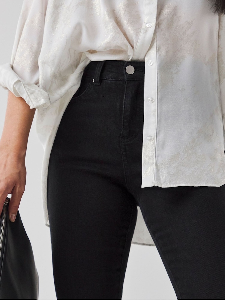 Negro - JD Williams Magisculpt Bootcut Jeans - Imagen 4 de 4 Negro - JD Williams Magisculpt Bootcut Jeans - Imagen 4 de 4