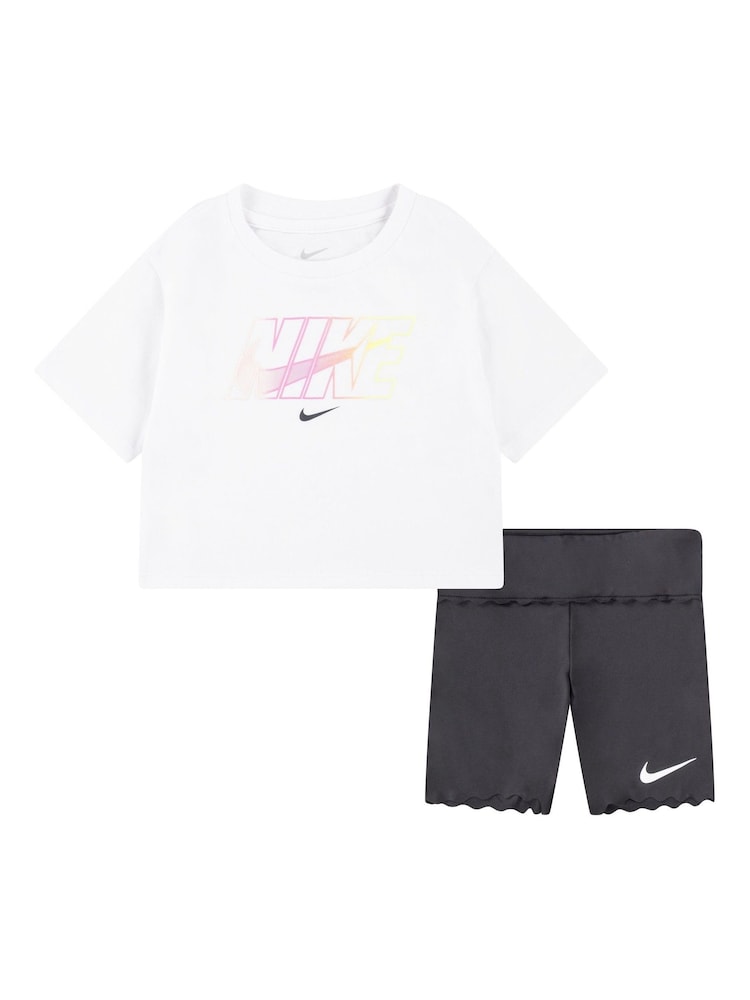 Pink - Nike Little Kids Bike Shorts and T-Shirt Set - Bild 1 von 5