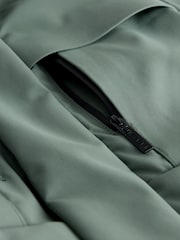 أخضر فاتح/أسود - Baker by Ted Baker Shower Resistant Colourblock Parka Coat - صورة 12 من 16