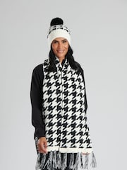 South Beach Black Knitted Scarf And Hat Set - Image 3 of 6