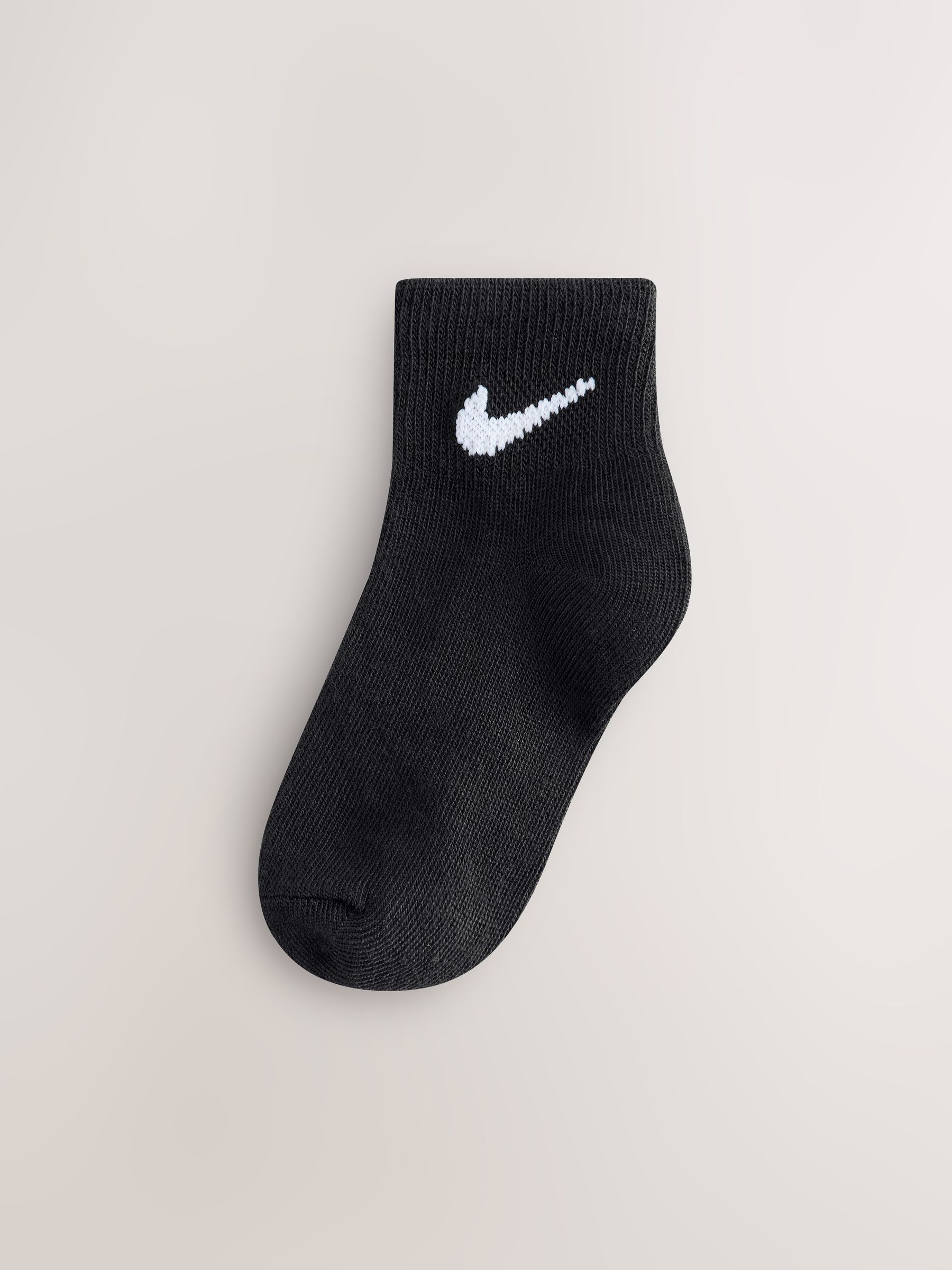 nike mens short socks