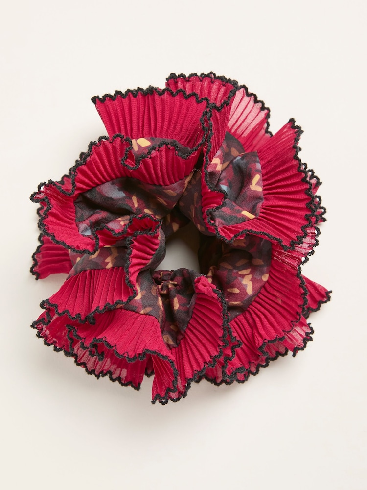 FatFace Burgundy Red Sketchy Texture Printed Scrunchie - Image 1 of 2 FatFace Burgundy Red Sketchy Texture Printed Scrunchie - Image 1 of 2