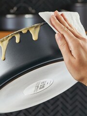 Circulon Grey Scratch Defense Extreme Non Stick 28cm Saute Pan - Image 4 of 5