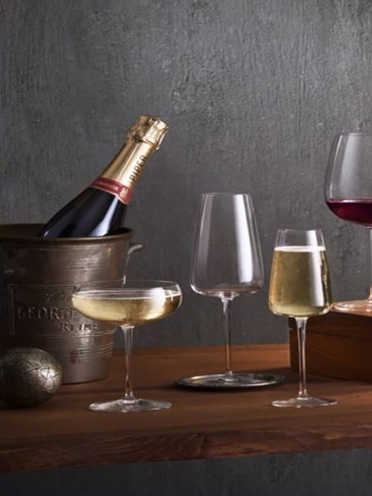 Luigi Bormioli Set of 6 Grey Talismano Prosecco Glasses - Image 4 of 4