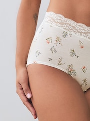 Green Ditsy Floral Full Brief Lace Knickers 4 Pack - Image 4 of 10