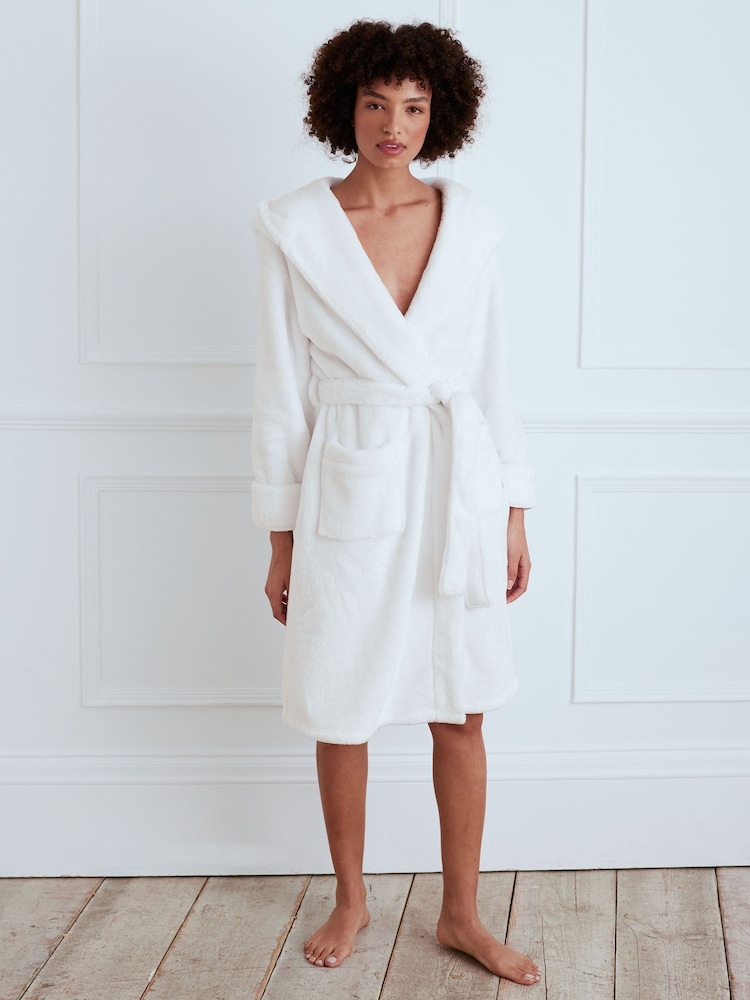 Chelsea Peers White Fleece Dressing Gown - Image 1 of 4 Chelsea Peers White Fleece Dressing Gown - Image 1 of 4