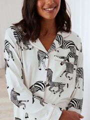 Chelsea Peers White Maternity Zebra Print Pyjamas - Image 4 of 5