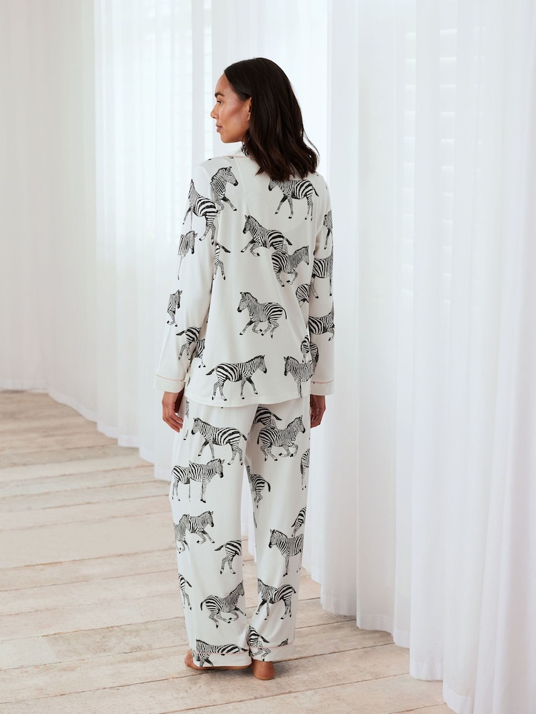Chelsea Peers White Maternity Zebra Print Pyjamas - Image 5 of 5