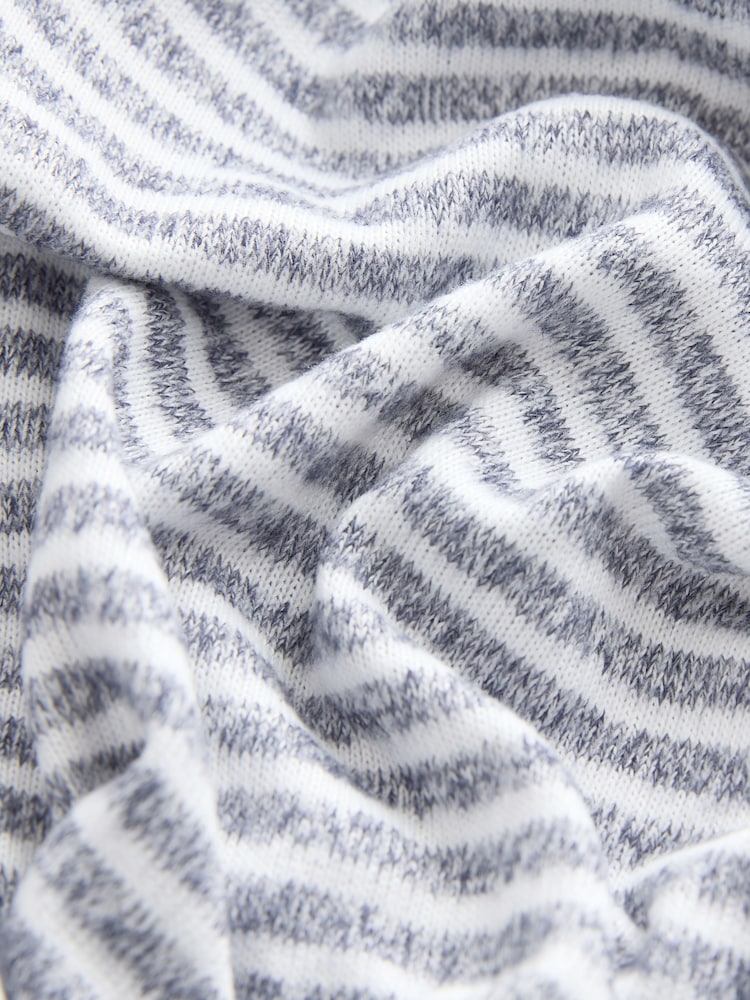 Graue Streifen - Cosy Lightweight Dressing Gown - Bild 8 von 8 Graue Streifen - Cosy Lightweight Dressing Gown - Bild 8 von 8