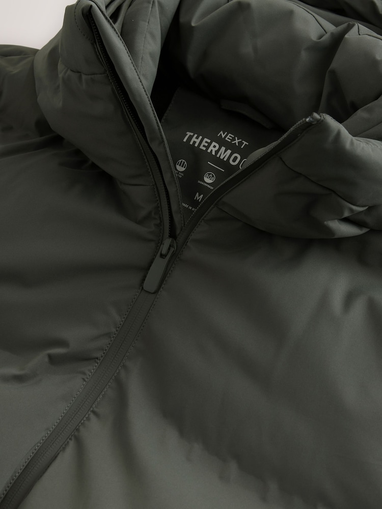 Verde caqui - Largo estándar - ThermoGen Shower Resistant Puffer Jacket - Imagen 10 de 10