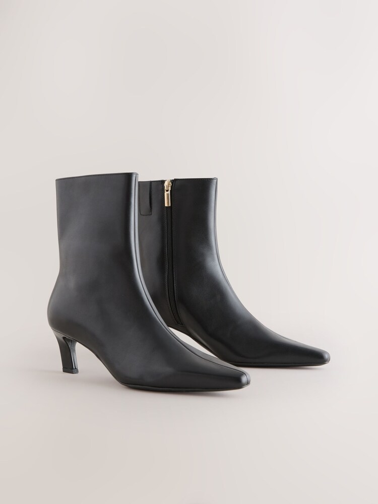 Cuero negro - Forever Comfort® Chisel Toe Heeled Ankle Boots - Imagen 2 de 5 Cuero negro - Forever Comfort® Chisel Toe Heeled Ankle Boots - Imagen 2 de 5