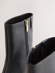 Cuero negro - Forever Comfort® Chisel Toe Heeled Ankle Boots - Imagen 4 de 5