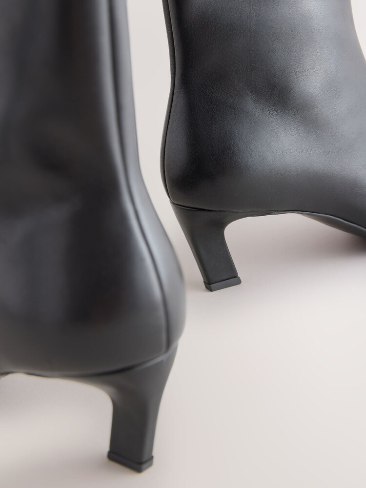 Cuero negro - Forever Comfort® Chisel Toe Heeled Ankle Boots - Imagen 5 de 5 Cuero negro - Forever Comfort® Chisel Toe Heeled Ankle Boots - Imagen 5 de 5