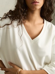 Reiss White Annabel Stretch-Cotton Oversized V-Neck T-Shirt - Image 4 of 6