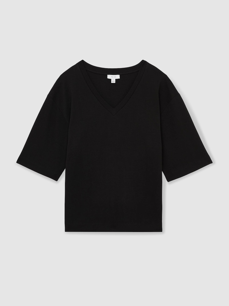 Negro - Reiss Annabel Stretch-Cotton Oversized V-Neck T-Shirt - Imagen 2 de 6