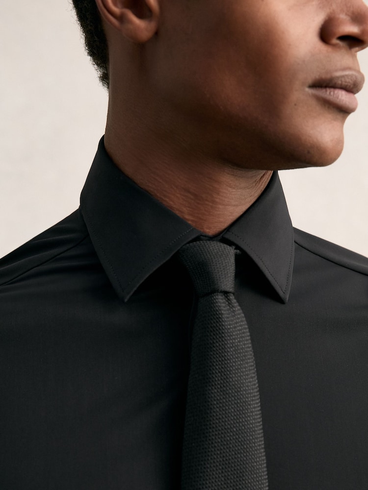 Next：日本 ブラック - Reiss Voyager 長袖 スリムフィット トラベル 