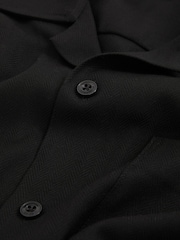 Reiss Black Nitus Herringbone Twill Cuban Collar Short Sleeve Shirt - Image 6 of 6