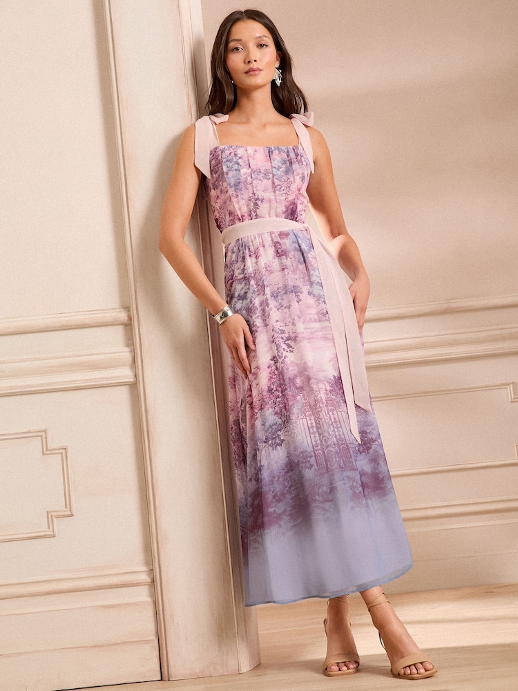 Love & Roses Scenic Printed Tie Shoulder Midaxi Dress - Imagen 2 de 5