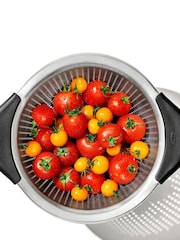 Oxo Silver Good Grips Stainless Steel Colander - Image 4 of 6