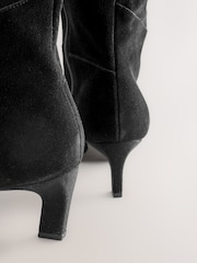 أسود سويد - Forever Comfort® Knee High Chisel Toe Heeled Boots - صورة 3 من 5
