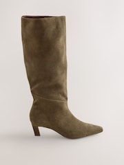 أخضر كاكي سويد - Forever Comfort® Knee High Chisel Toe Heeled Boots - صورة 5 من 9