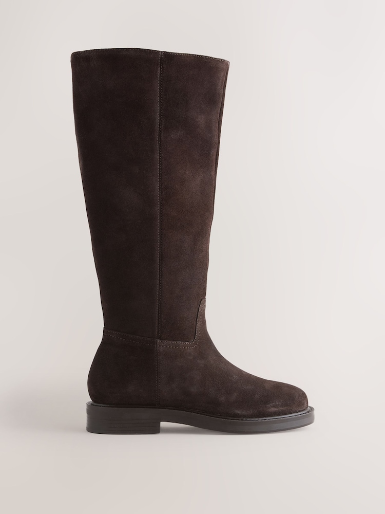 Camurça marrom chocolate - Botas de couro Forever Comfort® bico redondo e cano alto grosso - Imagem 1 de 11