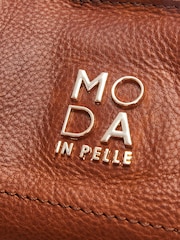 Large Indiana Leather Tote Bag With Internal Pouch - Image 4 of 4