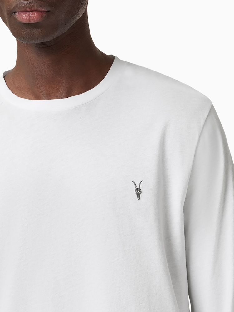 أبيض - AllSaints Brace Long Sleeve Crew Neck 100% Organic Cotton T-Shirt - صورة 2 من 6