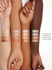 Clinique True Highlight Weightless Illuminator - Image 5 of 5