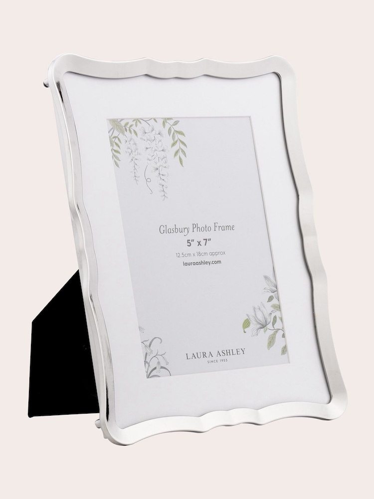 Laura Ashley Silver Glasbury Photo Frame - Image 2 of 5