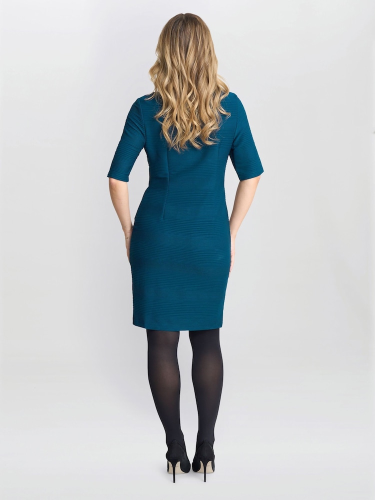 Gina Bacconi Green Alexa Ribbed Fabric Layered Dress - صورة 2 من 6