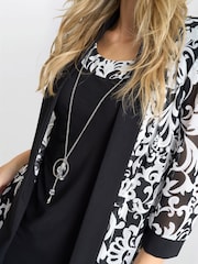Gina Bacconi Noella Printed Black Dress And Jacket Set With Detachable Necklace - Image 4 of 5