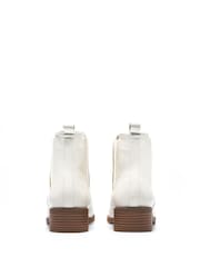 Novo White Destined Flat Ankle Chelsea Boots - Image 4 of 5