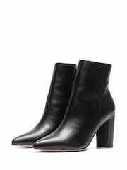 Novo Wide Fit Kaesha Block Heel Point Toe Ankle Boots - Image 3 of 5