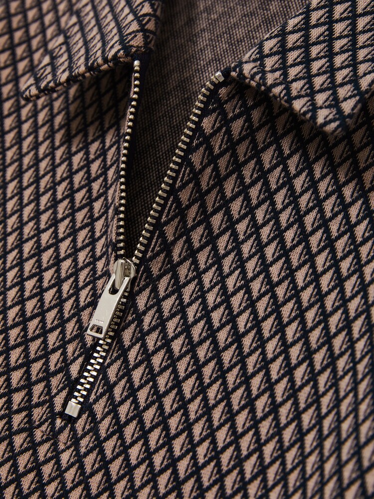 Reiss Tobacco Brown/Navy Baines 13-14 yrs Geometric Jacquard Polo Shirt - Image 4 of 4 Reiss Tobacco Brown/Navy Baines 13-14 yrs Geometric Jacquard Polo Shirt - Image 4 of 4