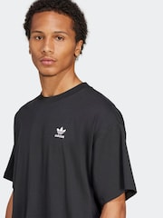 adidas Originals Black Oversized Trefoil Essentials T-Shirt - Image 4 of 6