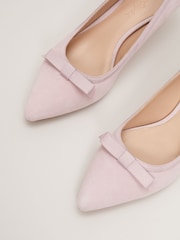 Phase Eight Pink Bow Kitten Heel Court Shoes - Imagen 4 de 9