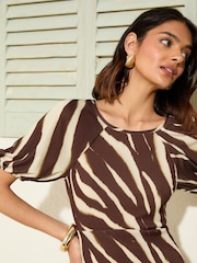 Friends Like These Brown Animal Raglan Short Puff Sleeve Jersey Midi Dress - Image 2 of 4